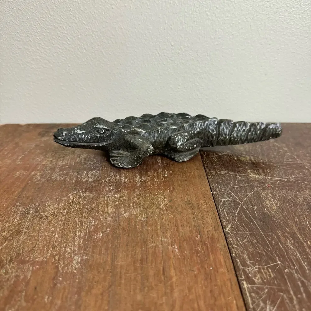Vintage African Soapstone Carved Alligator‎ Crocodile 6 Inch Long Figurine
